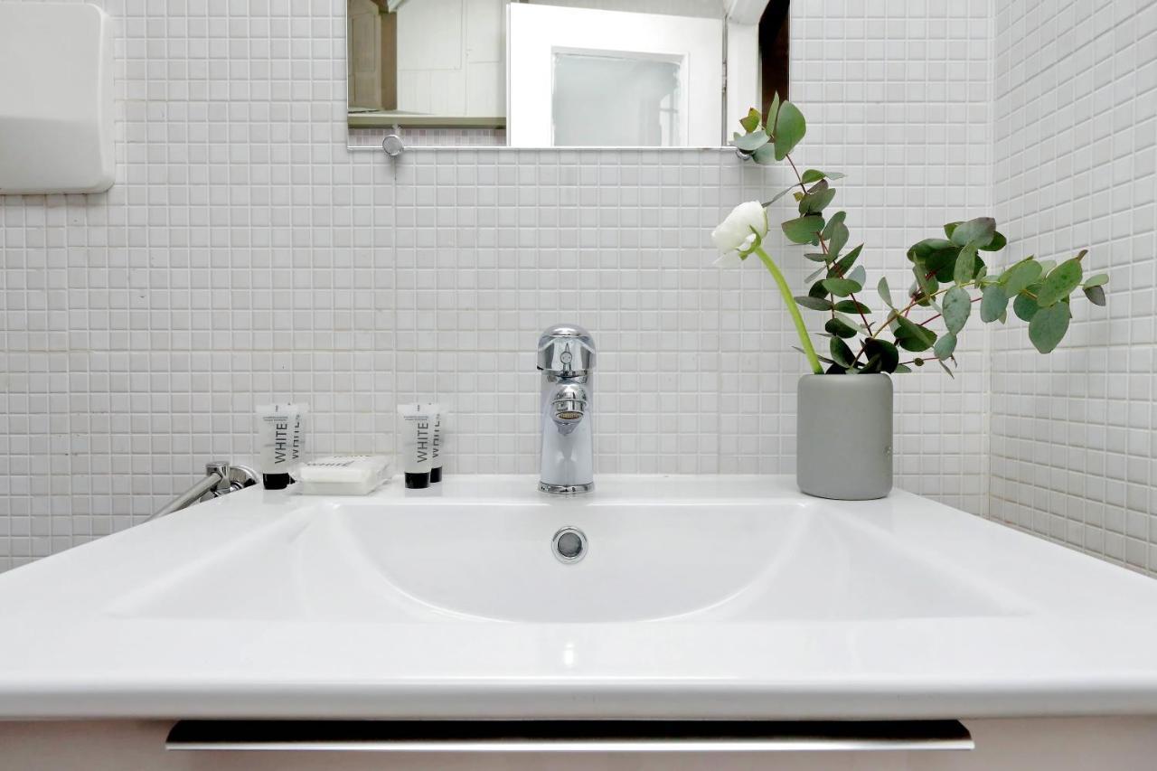 Campo De Fiori Apartment Рим Екстериор снимка