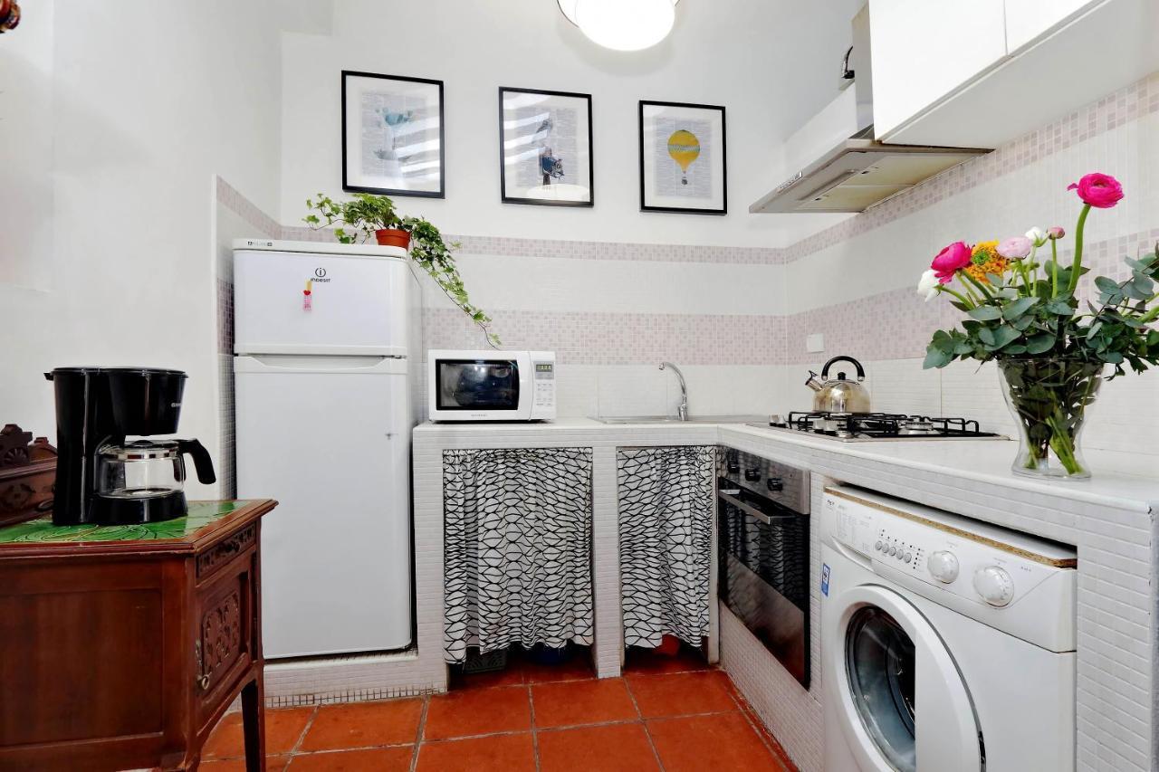 Campo De Fiori Apartment Рим Екстериор снимка