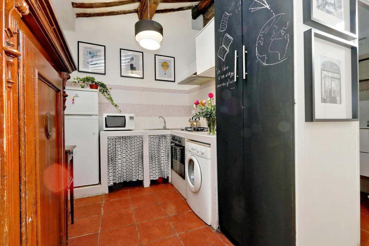 Campo De Fiori Apartment Рим Екстериор снимка
