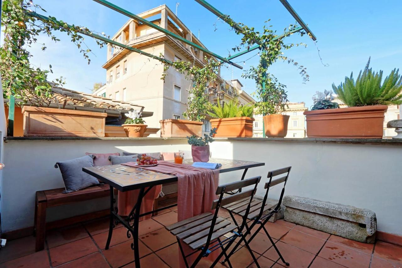 Campo De Fiori Apartment Рим Екстериор снимка